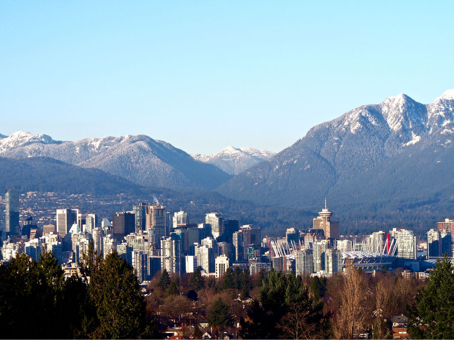 Toronto Vs. Vancouver: Where Should I Live?